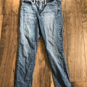 Levi’s shaping skinny jeans